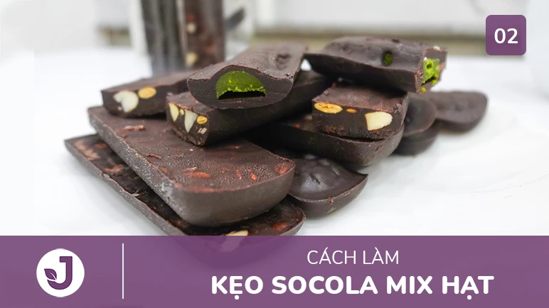 Cách làm Kẹo Socola mix hạt - Món ăn vặt healthy